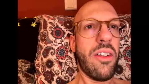 HugeSecret online show from January 12, 2:24 pm