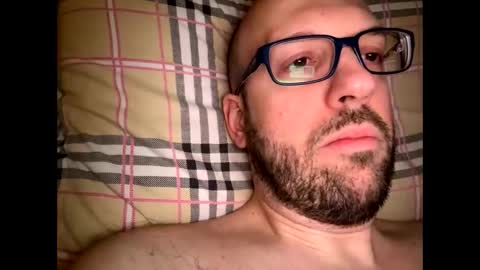 HugeSecret online show from January 23, 12:52 pm