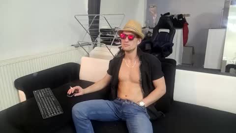 Ask me online show from March 17, 9:31 pm