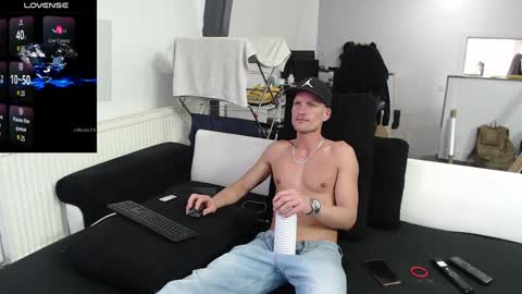 Ask me online show from December 14, 11:39 am