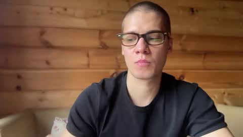 AliceEve online show from October 31, 10:37 am