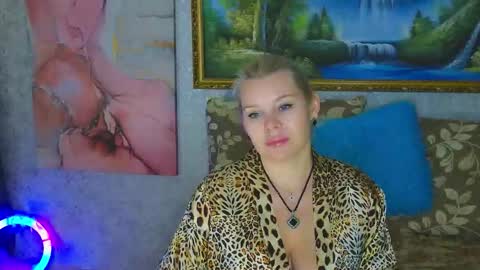 Im a little sick. Ill be back soon. online show from October 5, 3:30 pm