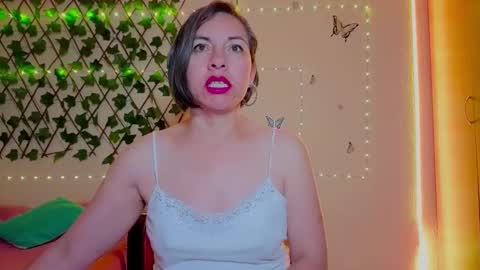 Rebbeca online show from November 9, 11:02 am