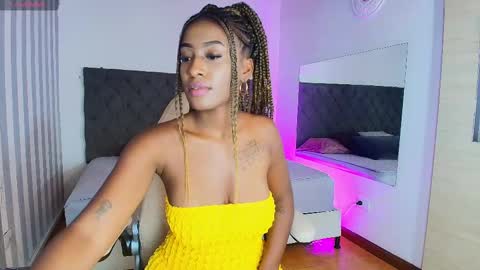 Snapshot of rebeca_cortez1 chatting on February 28, 3:48 am I invite you to my birthday on November 3th online show from February 28, 3:48 am