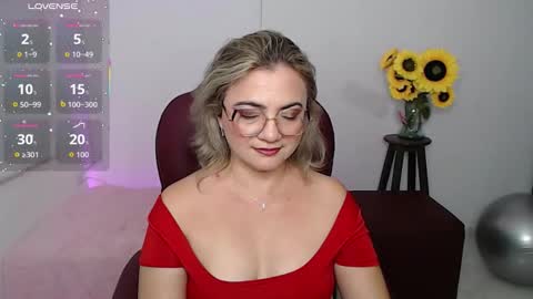 REBECA online show from February 13, 3:26 pm