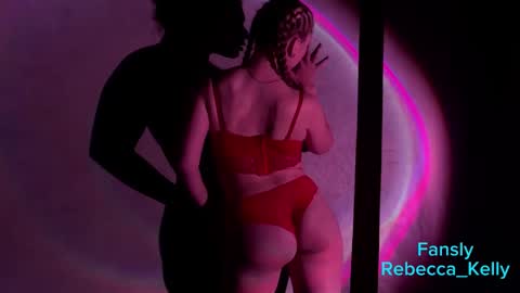 rebecca_____ online show from February 25, 2:15 am