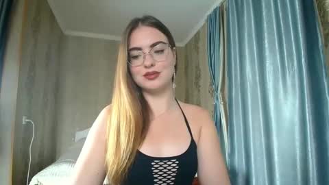 Rebecca online show from October 8, 9:48 am