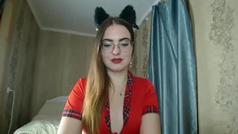 Rebecca online show from November 16, 8:11 pm