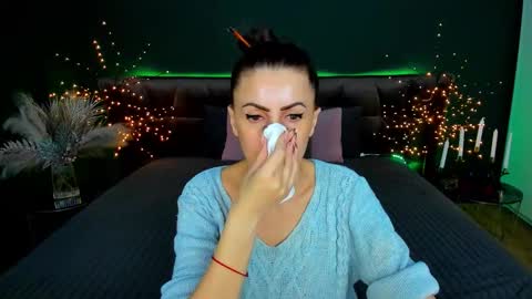 rebecca_diamonds online show from February 24, 7:11 am