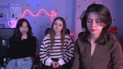 rebecca_smile_ online show from February 7, 8:23 pm