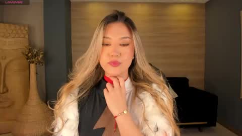 Rebe online show from April 20, 7:50 pm