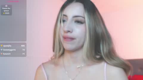 rebeccawhite_x online show from January 31, 7:50 am