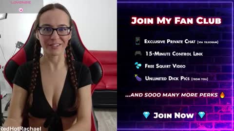 Red Hot Rachael online show from November 19, 5:01 pm