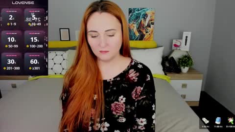 Snapshot of red_naughtyfox chatting on February 23, 11:36 pm Lessy Fox online show from February 23, 11:36 pm