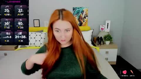 Snapshot of red_naughtyfox chatting on January 19, 4:36 pm Lessy Fox online show from January 19, 4:36 pm