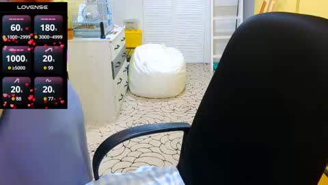 Amina online show from September 22, 1:10 am