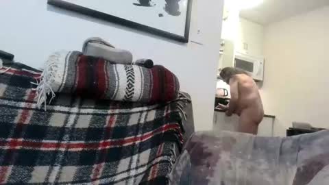 Chris online show from April 4, 10:50 pm