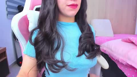 redski77 online show from March 11, 9:24 am