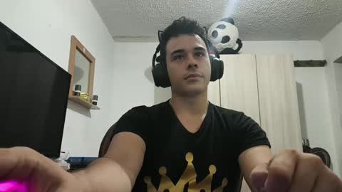 RedsoulReaver online show from October 5, 6:00 am