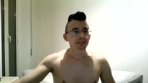 redstep0 online show from September 24, 4:14 pm