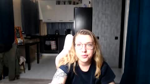 Regina online show from September 16, 1:18 am