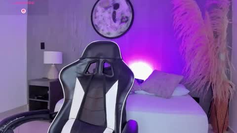 R E I online show from January 17, 12:14 pm