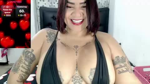 reichell hot online show from December 19, 3:07 am