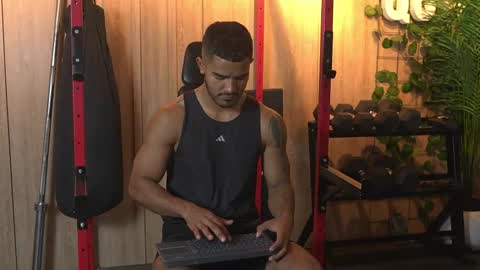 Reik online show from November 7, 12:29 pm