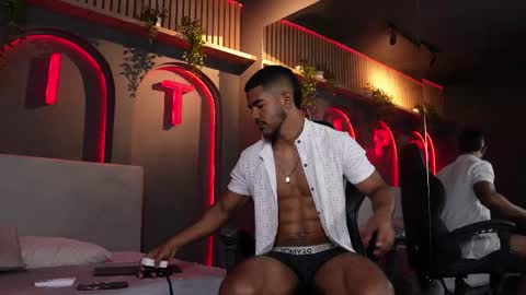 Reik online show from November 8, 12:30 pm