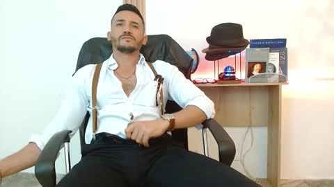   REIKO  online show from November 22, 9:56 pm