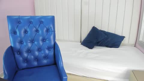 Andrea online show from January 18, 1:08 pm