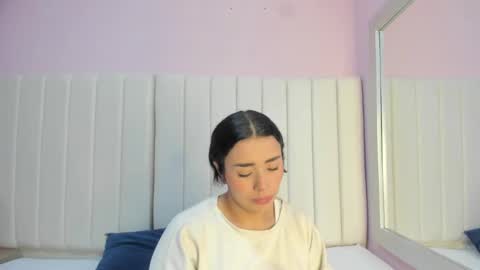 Andrea online show from February 11, 1:09 pm