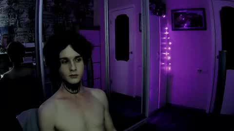 Snapshot of remitrash chatting on October 10, 12:44 pm RemiTrash online show from October 10, 12:44 pm