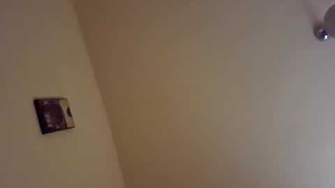 Snapshot of remus60 chatting on January 24, 12:31 pm remus60 online show from January 24, 12:31 pm