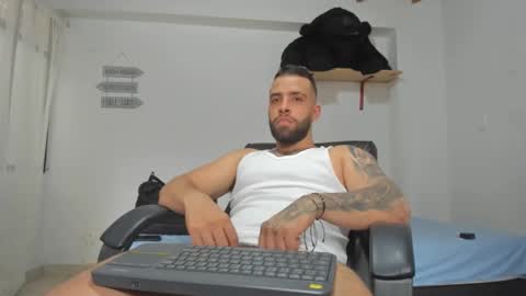 Rmy Steen online show from February 12, 8:50 pm