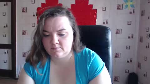 renataoia online show from February 28, 11:03 am