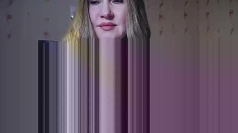 ReneIce online show from February 9, 4:21 pm