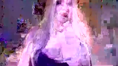 renelce online show from November 28, 6:04 pm