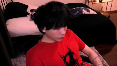 rennuts online show from November 5, 6:32 pm