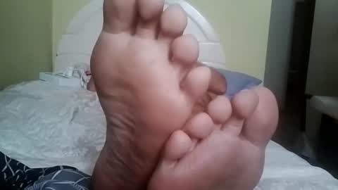 renuetto online show from February 13, 7:06 pm