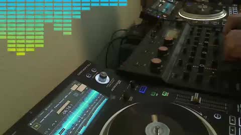 GearPorn online show from June 10, 5:45 pm