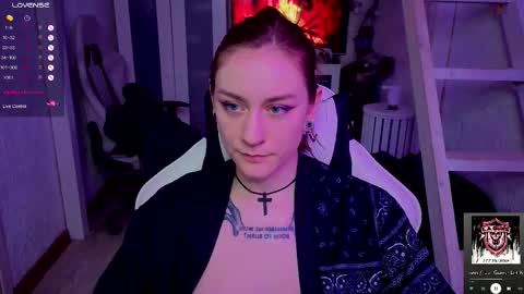 Rie online show from November 8, 8:39 am