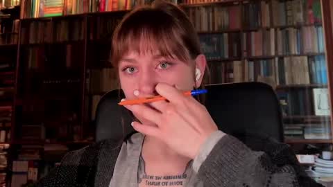 Rie online show from May 25, 2:06 am