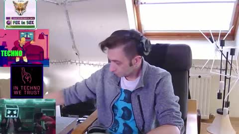 revilo80 online show from February 1, 12:57 pm