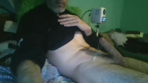 reyes_albert2006 online show from January 25, 7:39 pm