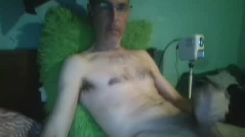 reyes_albert2006 online show from March 23, 8:08 am