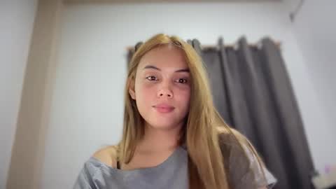 Rhea online show from June 3, 10:40 am