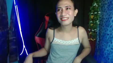 rhianesassy online show from February 11, 11:53 am