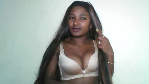 rhoanna online show from July 16, 7:39 pm