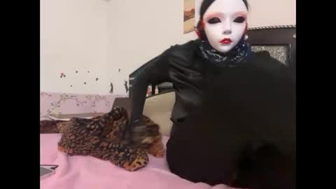 Rhythm Hates online show from December 3, 3:02 pm